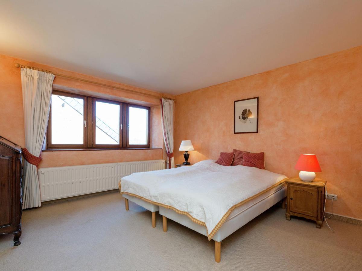 Cosy Holiday House Near La Roche Rendeux ภายนอก รูปภาพ